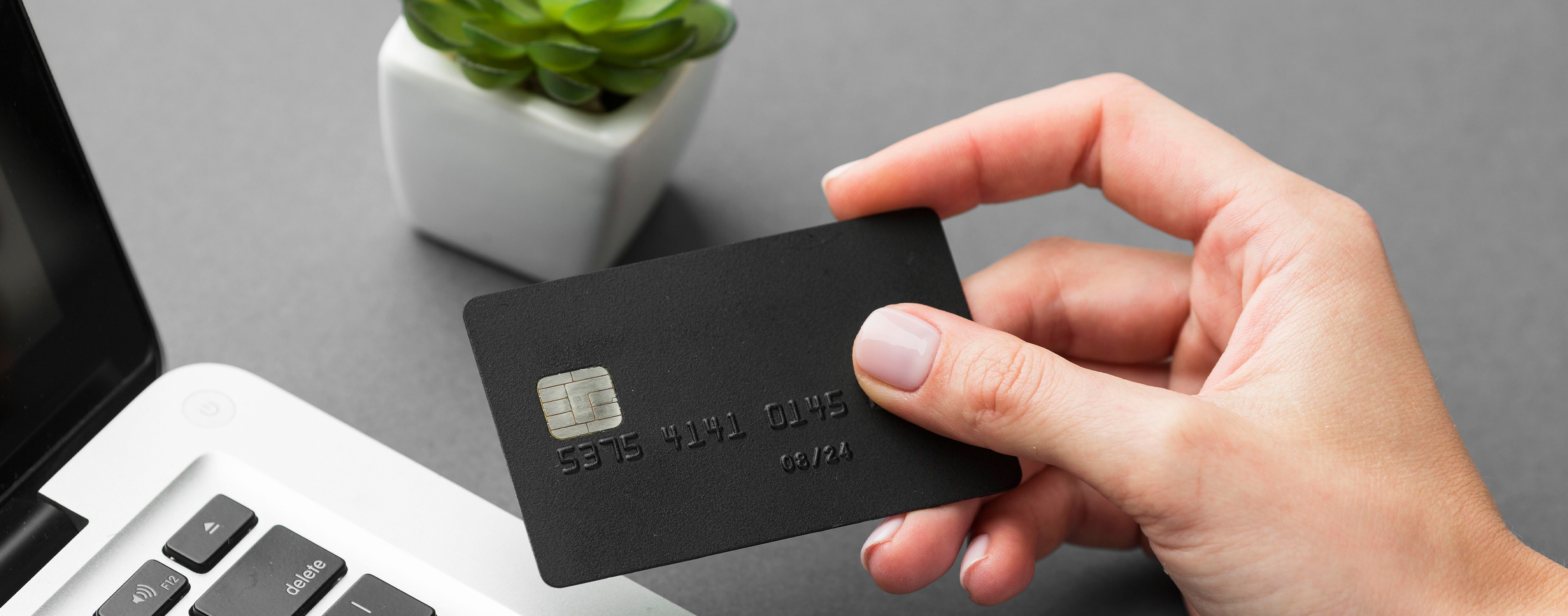 How-to-Guide on How a Credit Card Works